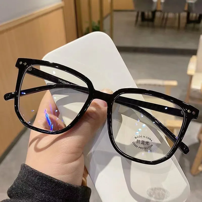 Anti-blue Light Glasses for Women with Regular Eyeglass Frame Finished Retro Flat Light Frame - Image 3